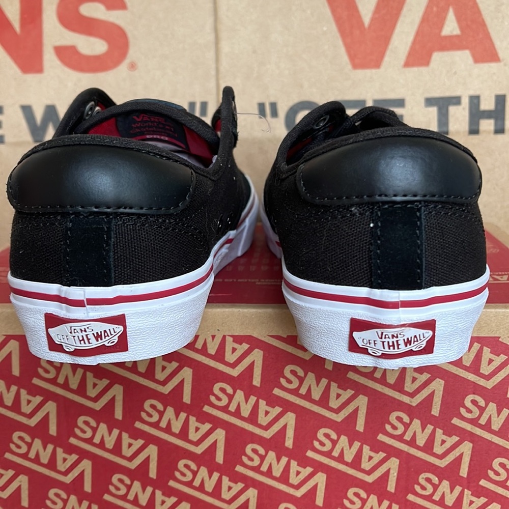 Vans Chima Ferguson Pro Black/White/Chili Pepper sneakers WMNS - Picture 14 of 16